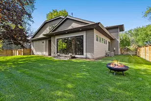 6113 Jeffrey Ln, Edina, MN 55436 - Photo 62