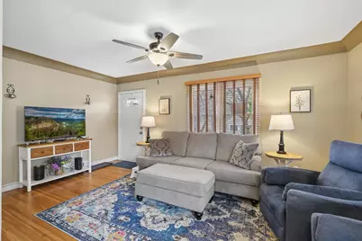 4455 6th Street NE, Columbia Heights, MN 55421 - Photo 2