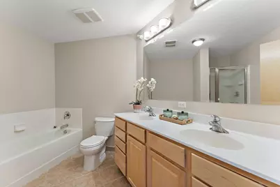 2407 39th Avenue NE #113, Saint Paul, MN 55421 - Photo 18