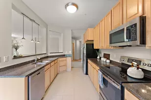 2407 39th Ave NE, Saint Paul, MN 55421 - Photo 8