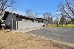 18365 234th Cir, Hutchinson, MN 55350 - Photo 8