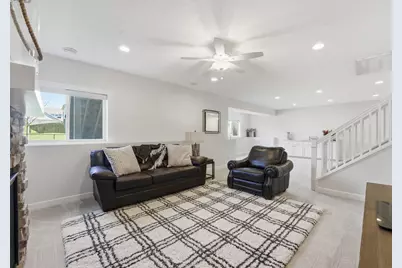 19276 Hilldale Avenue, Lakeville, MN 55044 - Photo 34