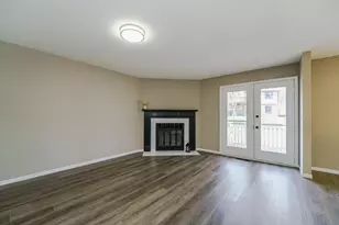 10742 Toledo Ct, Bloomington, MN 55437 - Photo 8