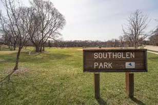 10742 Toledo Ct, Bloomington, MN 55437 - Photo 24