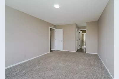 10742 Toledo Court, Bloomington, MN 55437 - Photo 12
