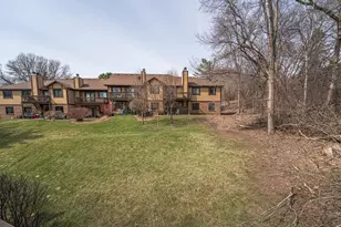 10742 Toledo Ct, Bloomington, MN 55437 - Photo 20