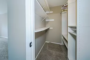 10742 Toledo Ct, Bloomington, MN 55437 - Photo 14