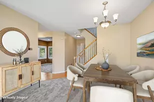 630 Sutherland Dr, Woodbury, MN 55129 - Photo 8