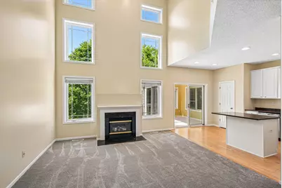 630 Sutherland Drive, Woodbury, MN 55129 - Photo 10
