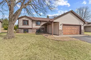 4290 Fox Ridge Rd, Eagan, MN 55122 - Photo 2