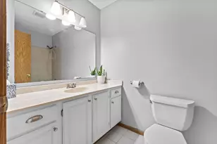 4290 Fox Ridge Rd, Eagan, MN 55122 - Photo 32