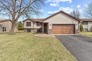4290 Fox Ridge Rd, Eagan, MN 55122 - Photo 1