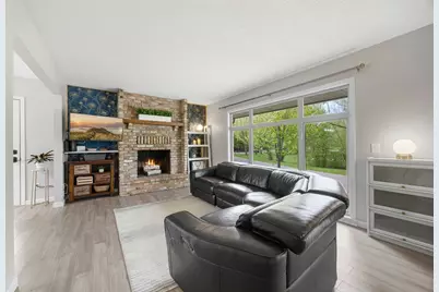 19031 Jordan Trail, Lakeville, MN 55044 - Photo 2