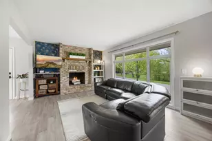 19031 Jordan Trail, Lakeville, MN 55044 - Photo 2