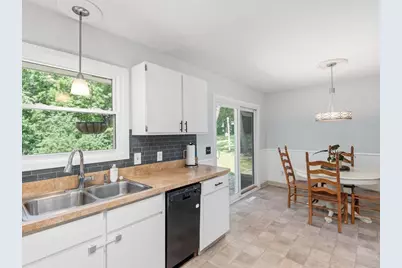 16043 Cambridge Circle SE, Prior Lake, MN 55372 - Photo 14