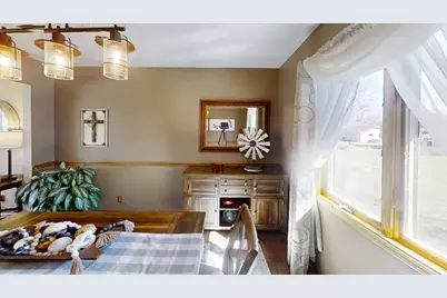 1309 Oriole Drive, Albert Lea, MN 56007 - Photo 12