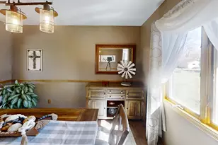 1309 Oriole Dr, Albert Lea, MN 56007 - Photo 12