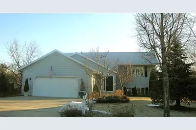 2611 Bamber Lane SW, Rochester, MN 55902 - Photo 1