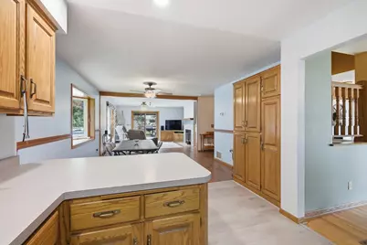 2217 Gentry Avenue N, Oakdale, MN 55128 - Photo 16
