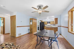 2217 Gentry Ave N, Oakdale, MN 55128 - Photo 18