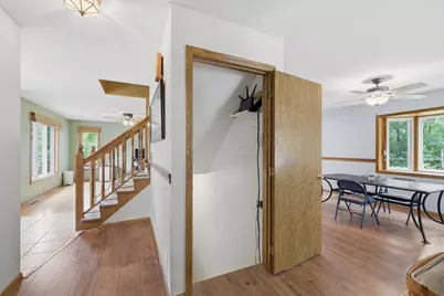 2217 Gentry Avenue N, Oakdale, MN 55128 - Photo 22