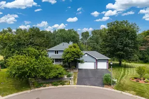 2217 Gentry Ave N, Oakdale, MN 55128 - Photo 42