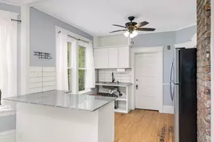 198 Robie Street W, Saint Paul, MN 55107 - Photo 8