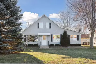 201 W 2nd St, Waconia, MN 55387 - Photo 1