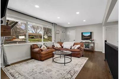 1839 Walnut Street, Hastings, MN 55033 - Photo 2