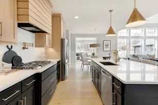 12761 Burwell Dr, Minnetonka, MN 55305 - Photo 14