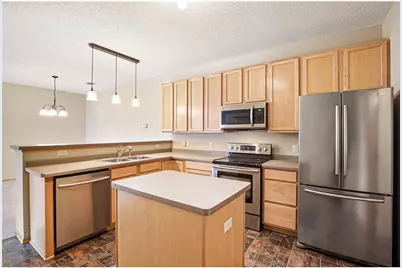 17674 96th Avenue N, Maple Grove, MN 55311 - Photo 4