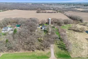 27521 Xylite St NE, Isanti, MN 55040 - Photo 2