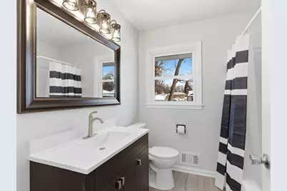 3418 Xenia Avenue N, Crystal, MN 55422 - Photo 24