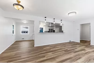 3418 Xenia Avenue N, Crystal, MN 55422 - Photo 6