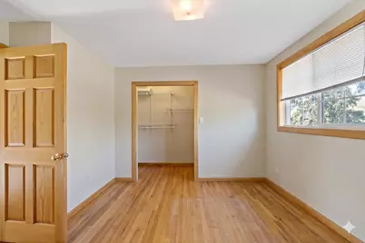 2705 E Minnehaha Parkway, Minneapolis, MN 55417 - Photo 16