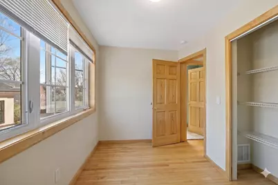 2705 E Minnehaha Parkway, Minneapolis, MN 55417 - Photo 20