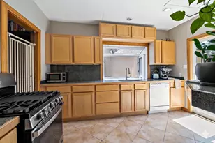 2705 E Minnehaha Pkwy, Minneapolis, MN 55417 - Photo 4