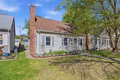 4211 Russell Avenue N, Minneapolis, MN 55412 - Photo 2