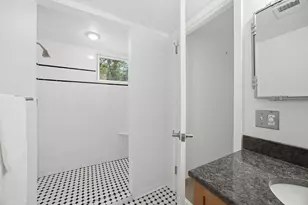 3121 W 84th St, Bloomington, MN 55431 - Photo 16