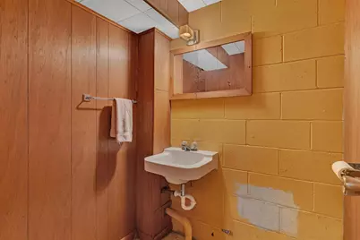 311 E Oak Avenue, Olivia, MN 56277 - Photo 24