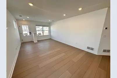 5279 Long Pointe Pass, Woodbury, MN 55129 - Photo 2