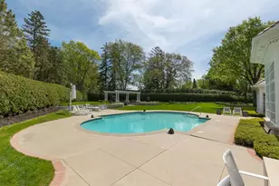 546 Harrington Rd, Wayzata, MN 55391 - Photo 42