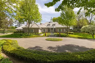 546 Harrington Rd, Wayzata, MN 55391 - Photo 1