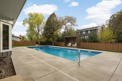 4722 Coventry Road E, Minnetonka, MN 55345 - Photo 32