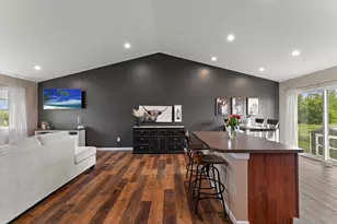 809 Cologne Ln, Waverly, MN 55390 - Photo 2