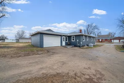 527 4th Street N, Sauk Centre Township, MN 56378 - Photo 2