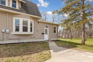 414 River St, Waterville, MN 56096 - Photo 30