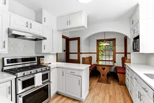 1615 E River Pkwy, Minneapolis, MN 55414 - Photo 10