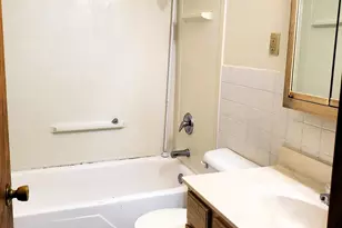 122 Spring St, River Falls, WI 54022 - Photo 12