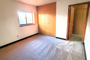 122 Spring St, River Falls, WI 54022 - Photo 10